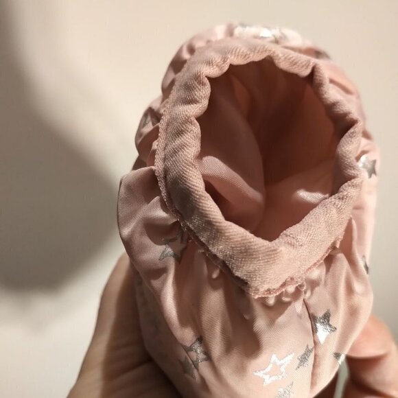 🍒2/50🍒NWOT Baby Gap Puffer Jacket 0-6 Months Salmon Pink Metallic Silver Stars - Picture 5 of 16